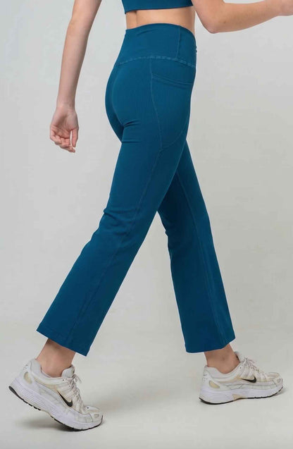 Ibuki Flare Pant
