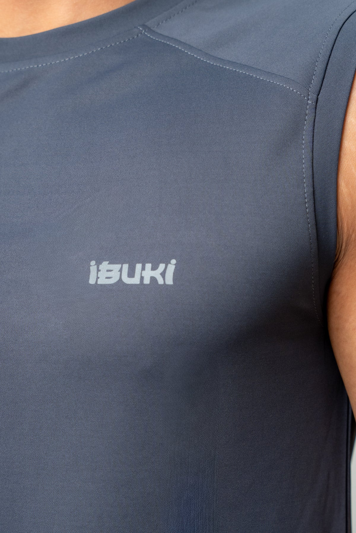 Ibuki Move Tank